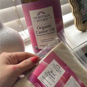 Heritage Pink Moisturizer & Body Oil